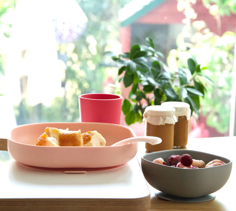 4-Piece Silicone Dinner Set - Pink