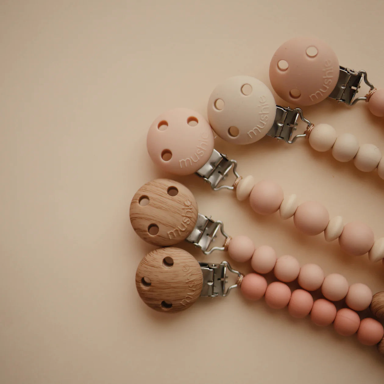 Pacifier Clip | Eva - Powder