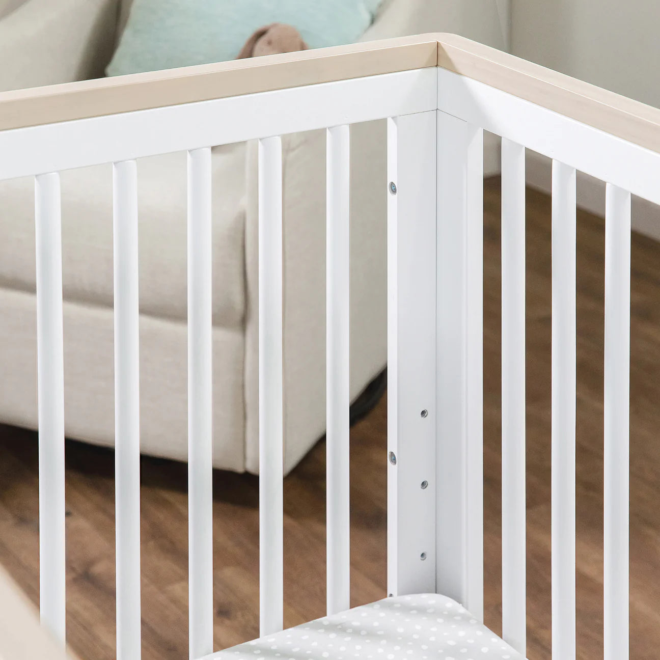 Scoot 3-in-1 Convertible Crib - White/Washed Natural