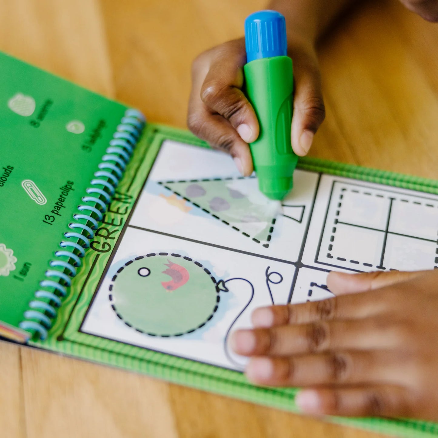 On the Go Water Wow! Water-Reveal Pad – Shapes