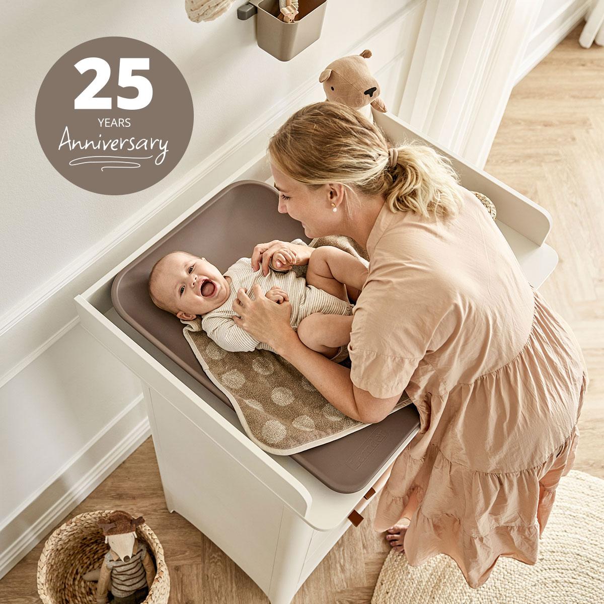 Leander Matty™ Changing Mat - Mocca