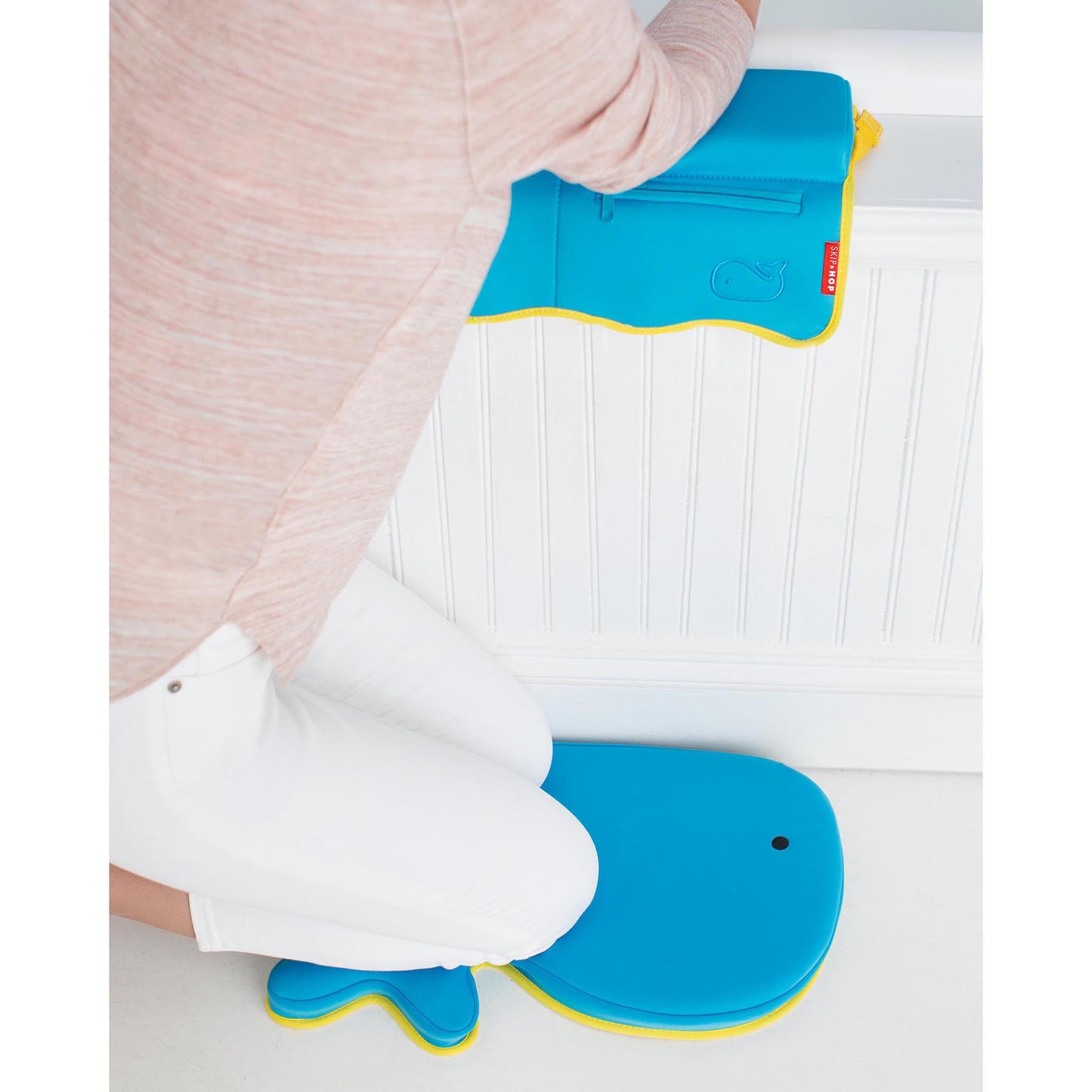 Moby Bathtub Elbow Rest