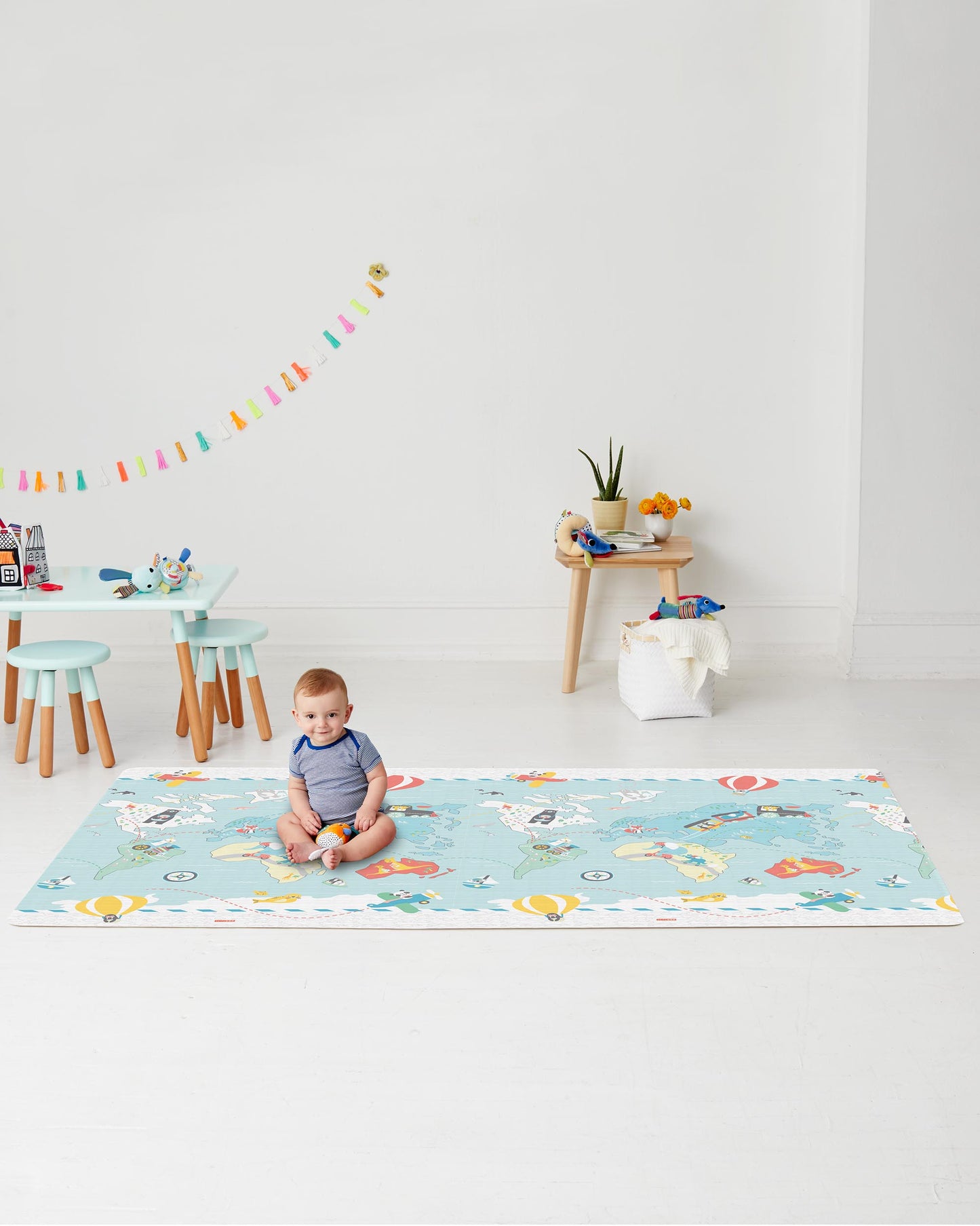 Doubleplay Reversible Playmat Little Traveler