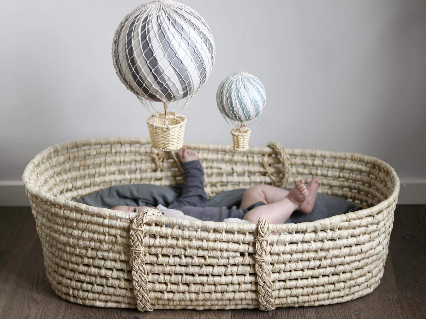 Air Balloon - Grey 20 cm