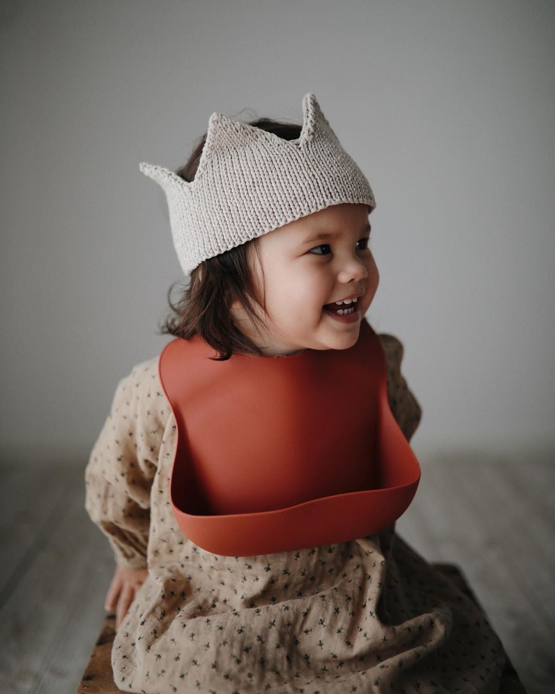 Silicone Baby Bib - Raw Sienna
