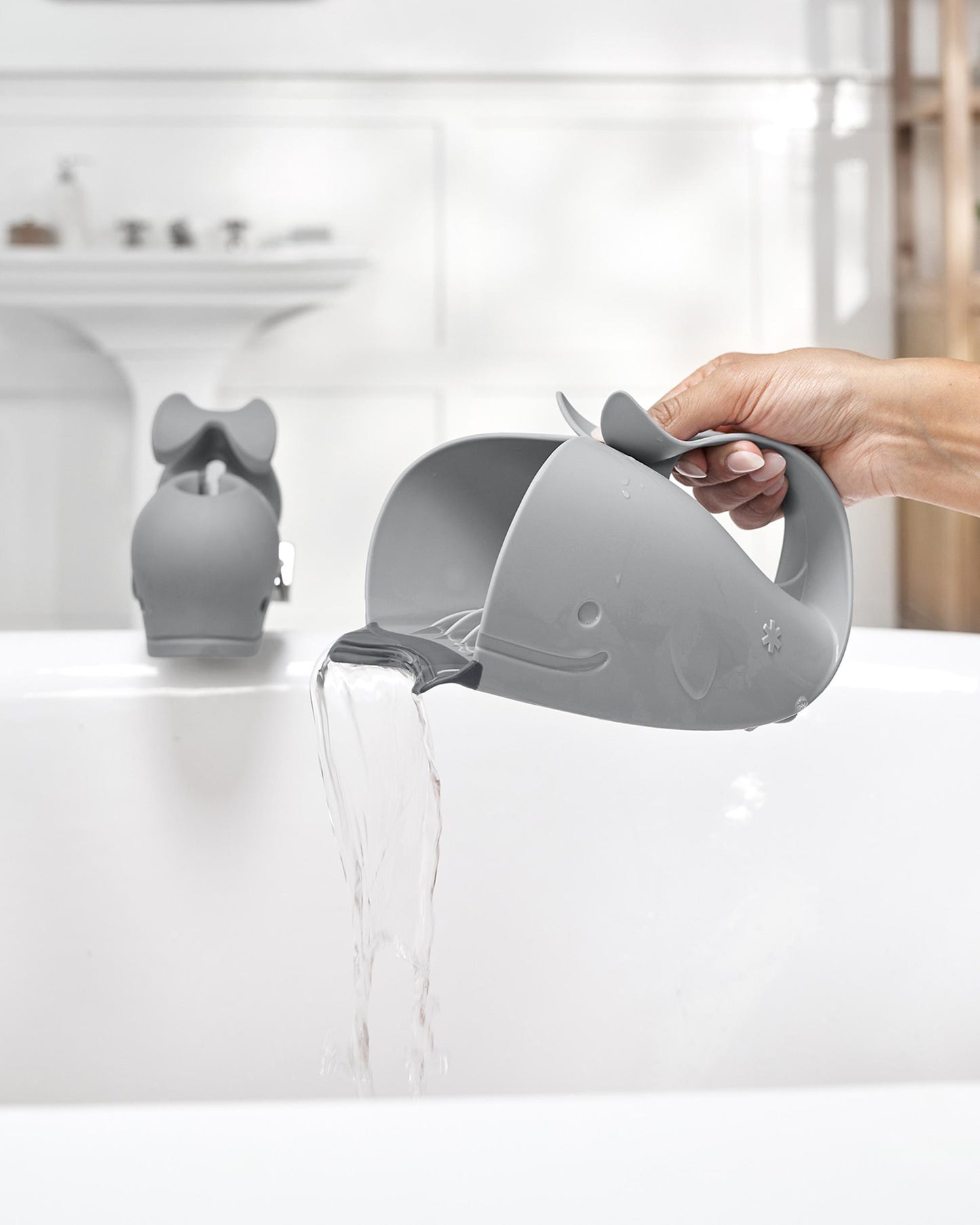 MOBY® Waterfall Bath Rinser - Grey