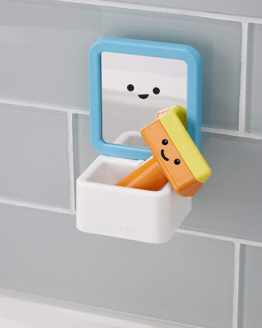 Fresh & Clean Mirror Fun Baby Bath Toy