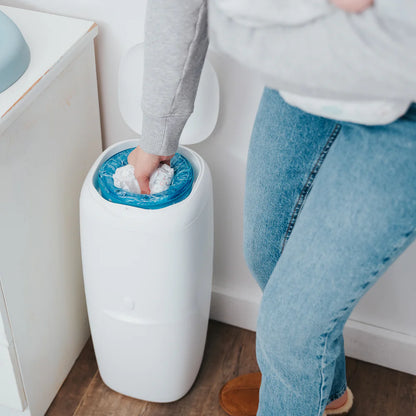 Nappy Disposal System With Round Refill