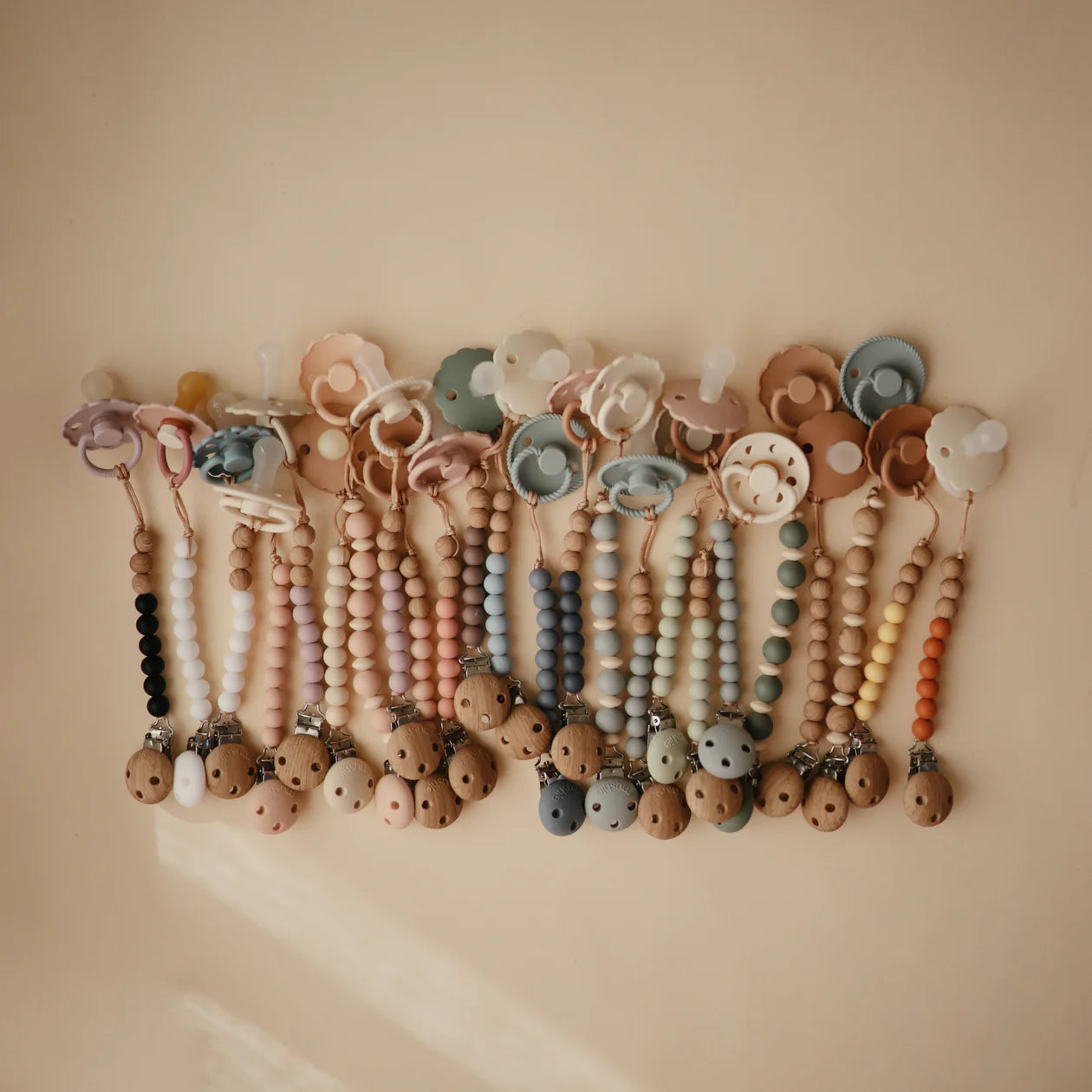 Silicone Pacifier Clip | Luna - Blush