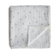 Load image into Gallery viewer, Muslin Swaddle Blanket Organic Cotton - Leaves
