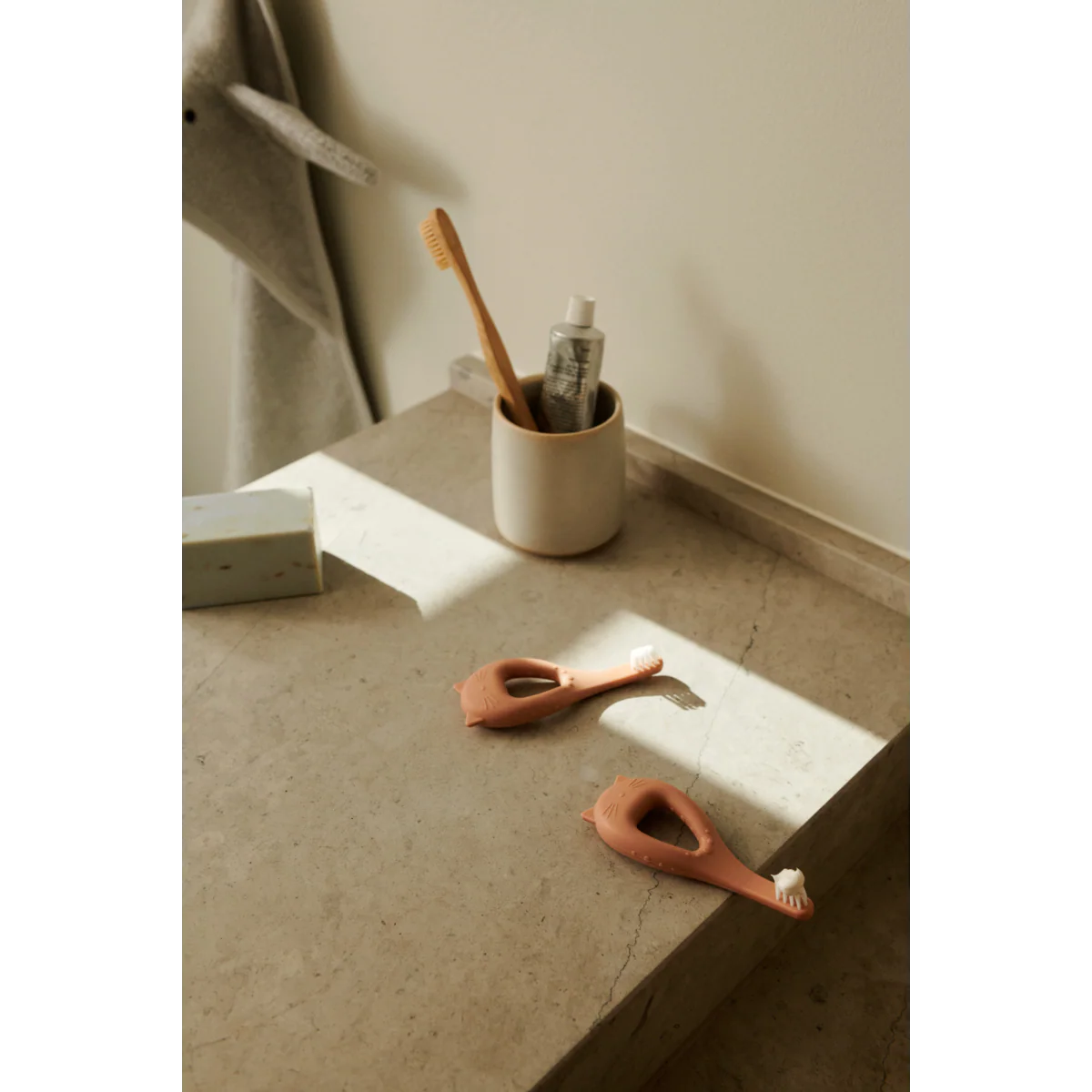 Janelle Cat Toothbrush 2pck