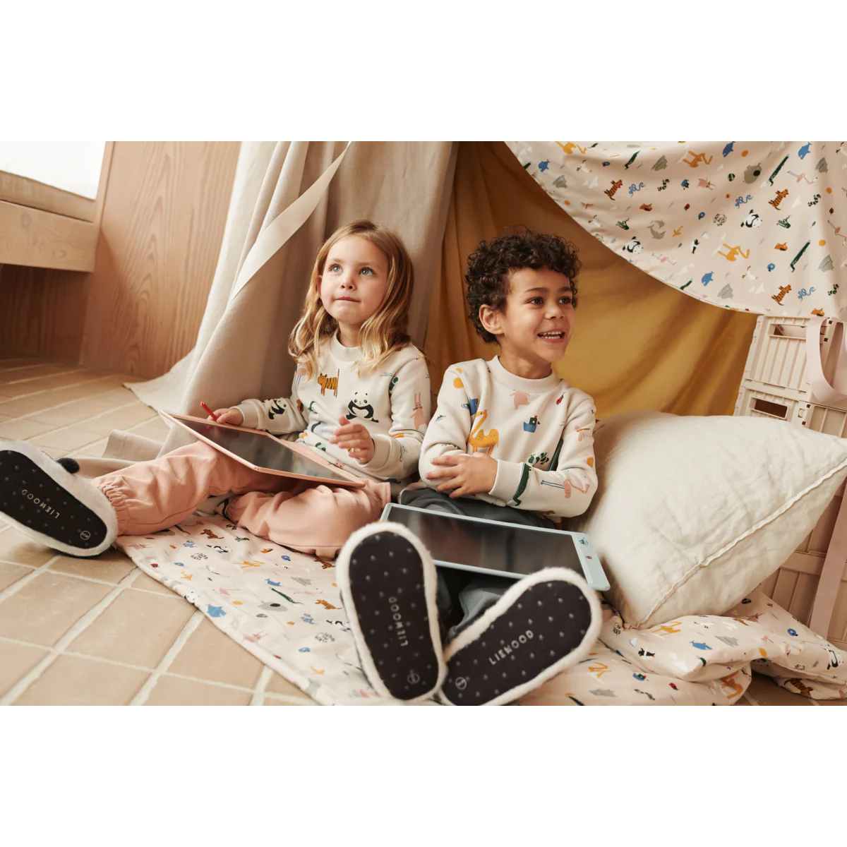 Zora LCD Drawing Board