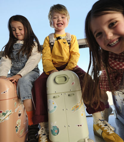 Stokke® JetKids™ BedBox™ - Ride-On luggage - Sea Green