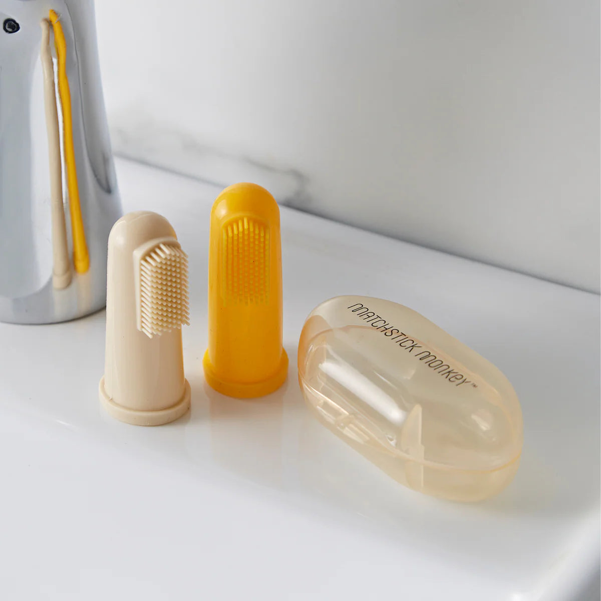 Finger Tooth Brush with Case - Yellow/Beige