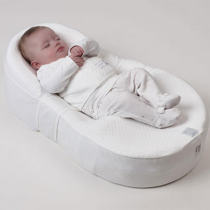 Cacoonababy with Fitted Sheet - White