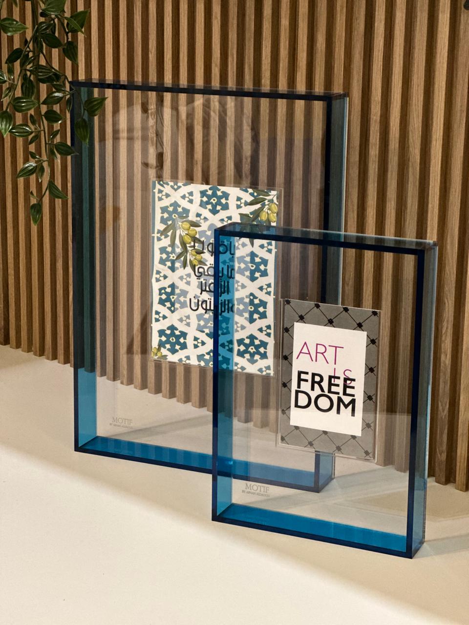 Acrylic Frame Big - Blue