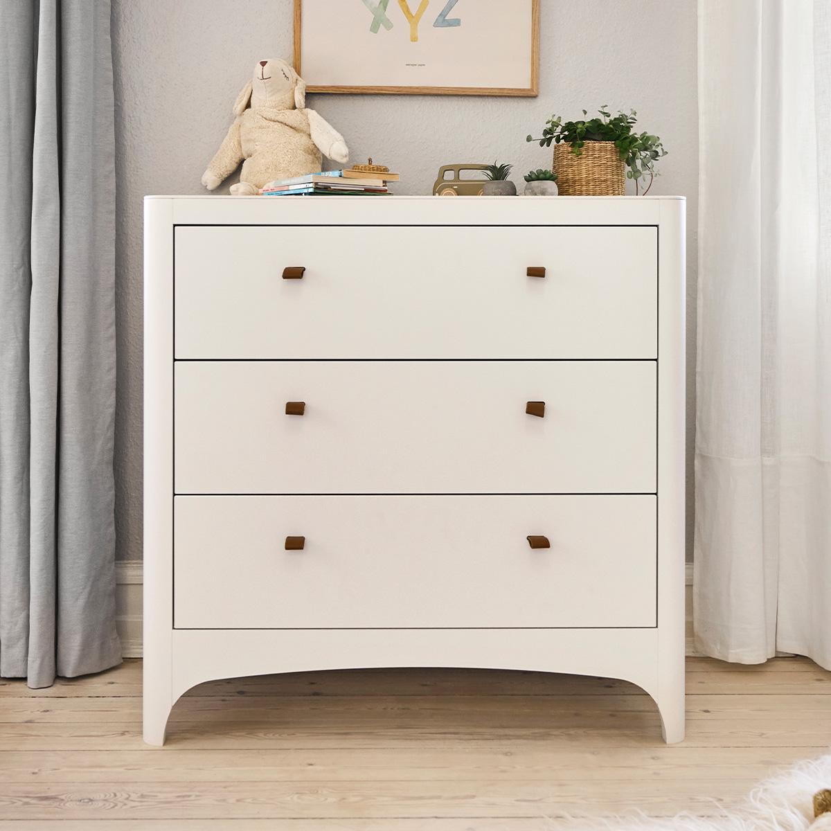 Leander Classic™ dresser - White