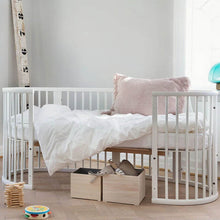 Load image into Gallery viewer, Stokke Sleepi - The Oval Crib
