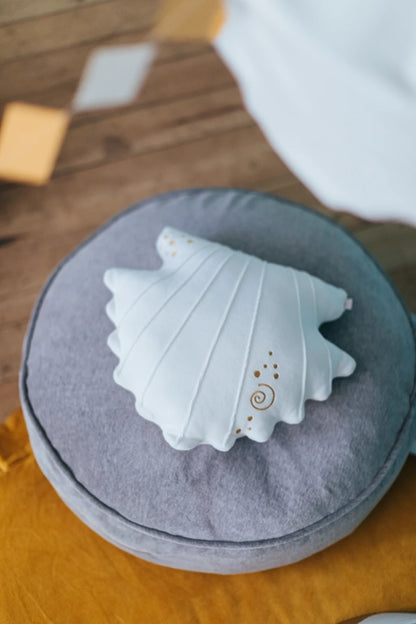 Shell Cushion