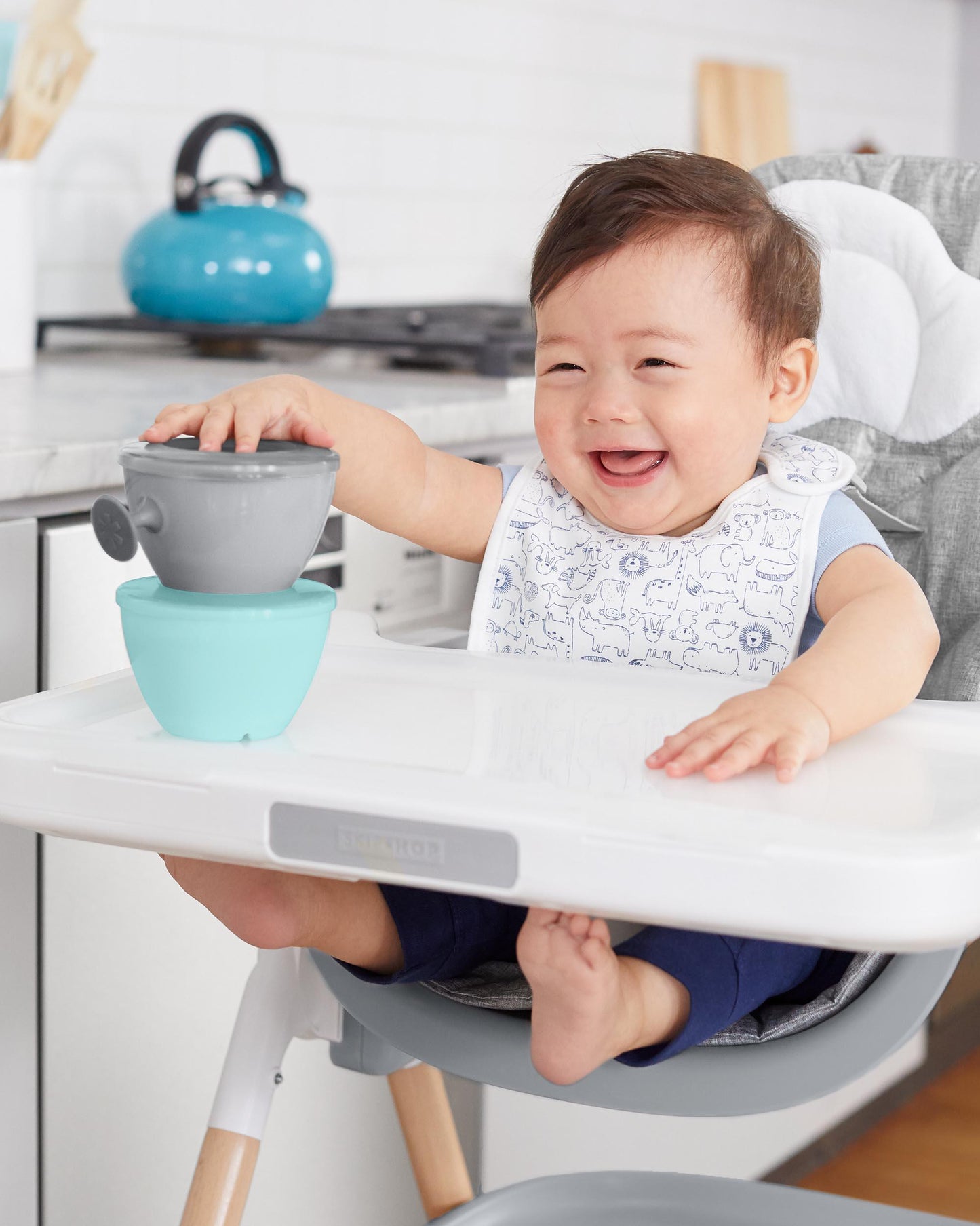 Easy-Feed Mealtime Set