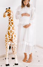 Load image into Gallery viewer, Standing Giraffe
