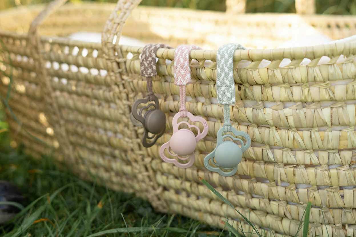 BIBS Pacifier Clip - Blush/Ivory