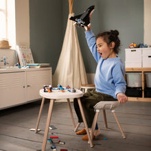 Load image into Gallery viewer, Moa 8-in-1 Highchair
